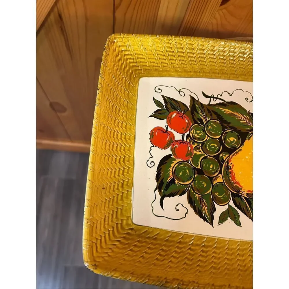Nevco 3415 Curve Edge Rectangle Tray Fruit Motif Plastic VTG Faux Rattan Japan (